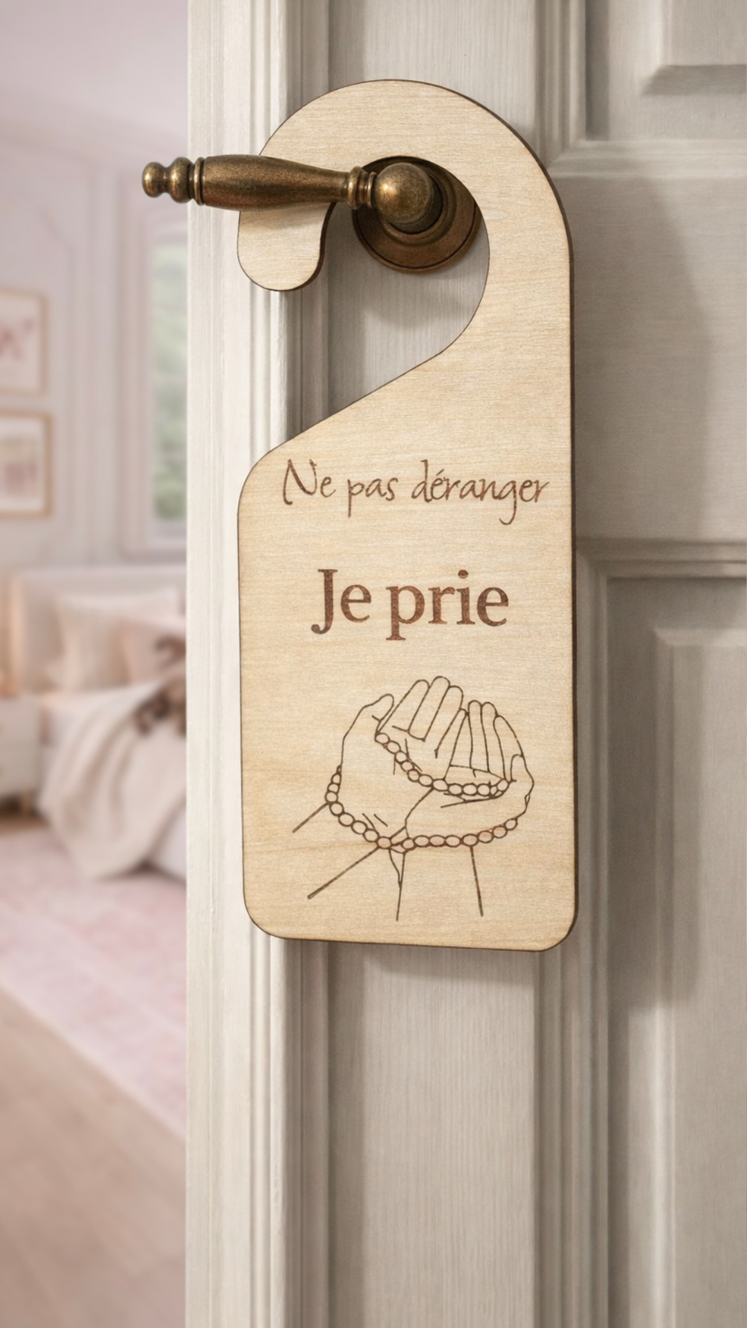 Accroche porte en bois – Ne pas déranger - Je prie, Je lis, je joue, bébé dort…