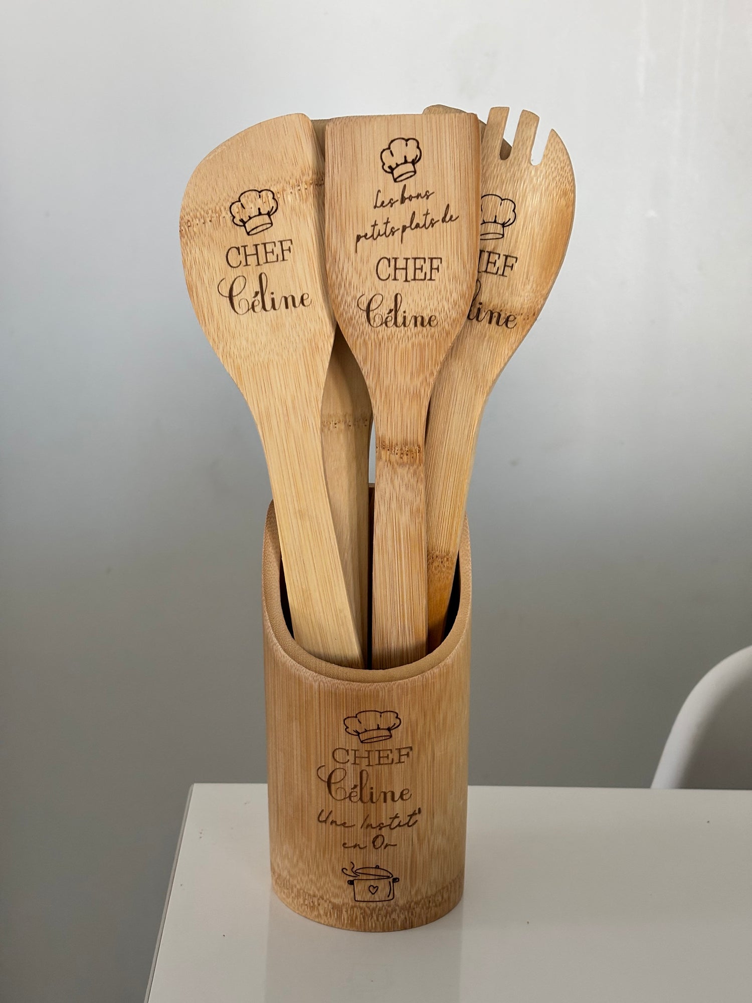 Set d’ustensiles en bois personnalisés – Chef [Prénom] à offrir pour toutes occasions : cadeaux maîtresses, fête des mères, fête de l’Aïd…